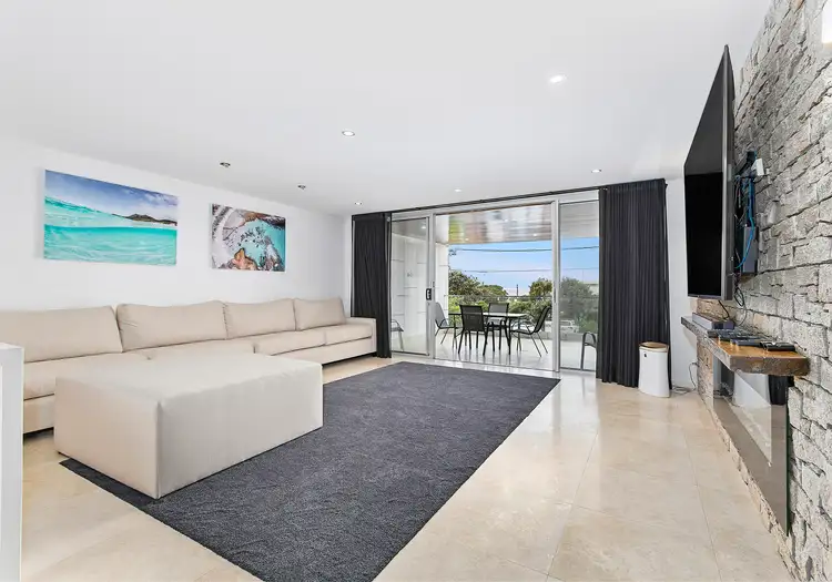 19 Johnson Street, Kiama Downs NSW 2533