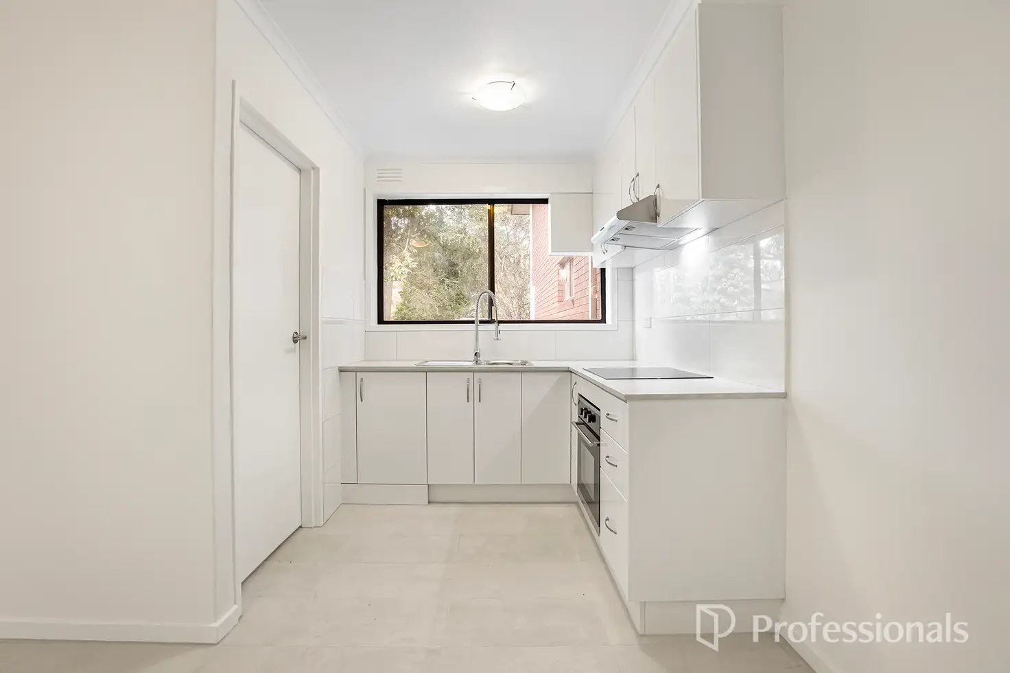 Main view of Homely apartment listing, 4/51-53 Bank Street, Box Hill VIC 3128