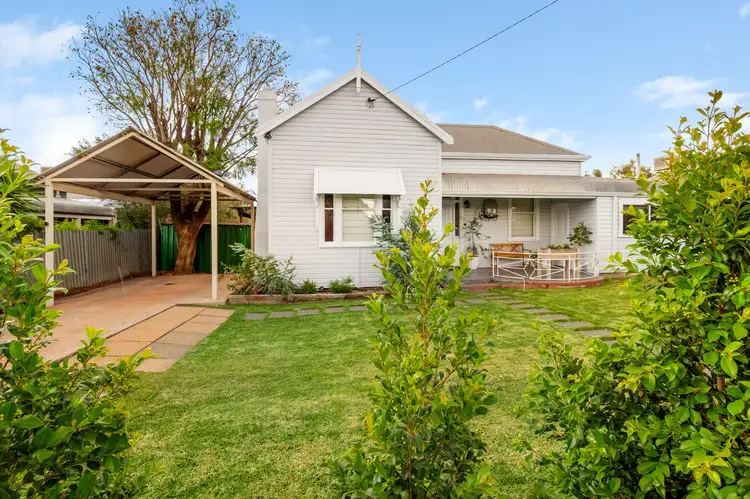 82 Lewis Street, Lamington WA 6430