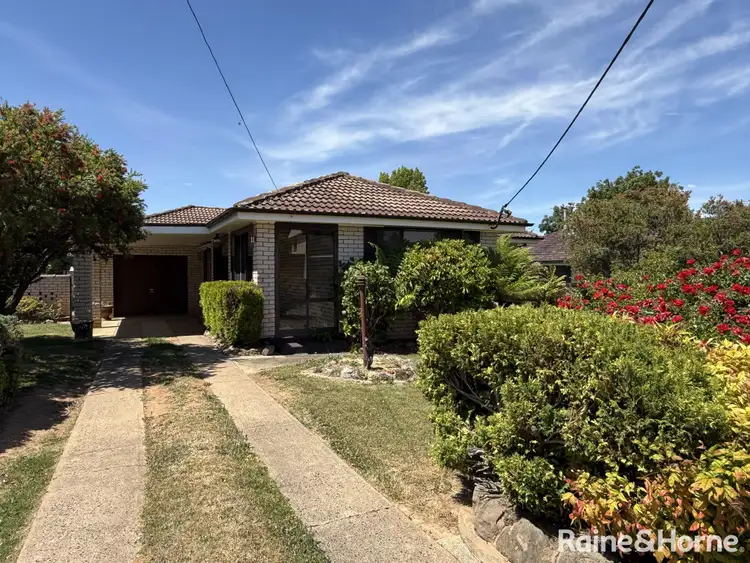 11 Endeavour Avenue, Orange NSW 2800