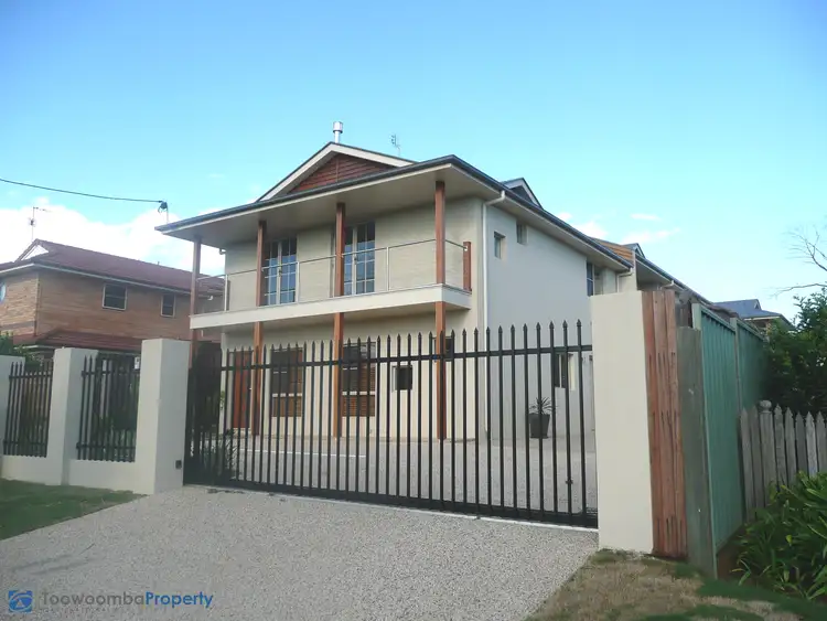 2/40 Cohoe Street, Rangeville QLD 4350