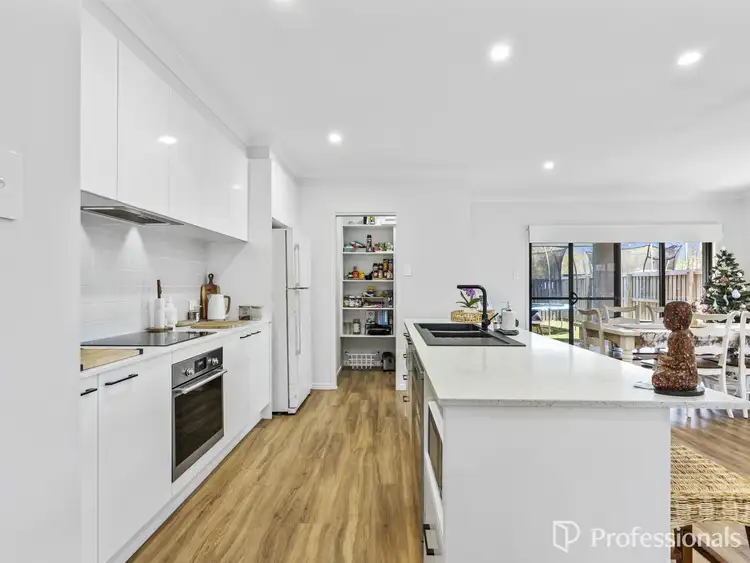 5 PICTON STREET, Jimboomba QLD 4280