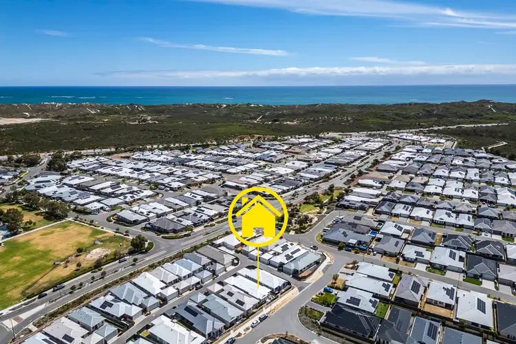 Second view of Homely house listing, 6 Bonfire Chase, Eglinton WA 6034