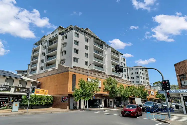 201/8 Cornelia Road, Toongabbie NSW 2146