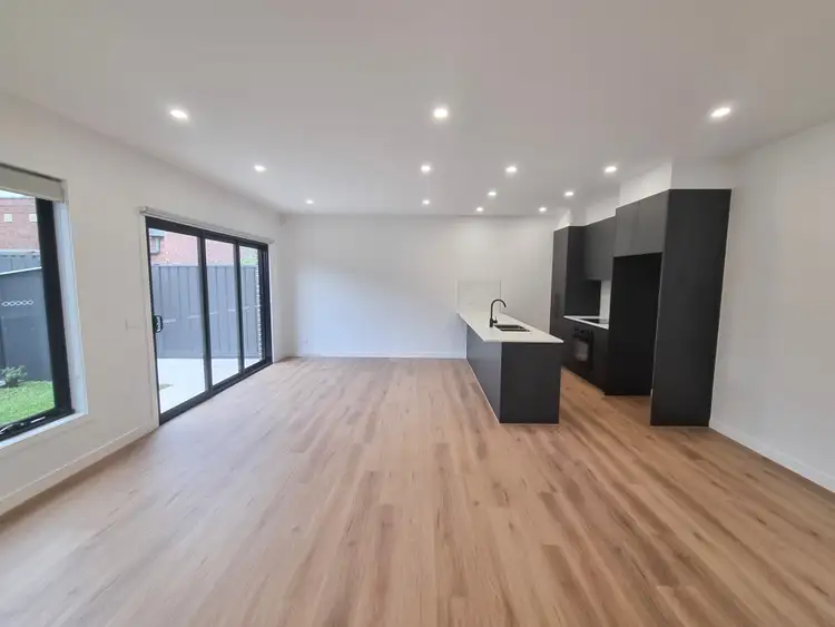 Second view of Homely unit listing, 3/39 Charles Street, St Albans VIC 3021