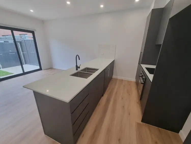 Fourth view of Homely unit listing, 3/39 Charles Street, St Albans VIC 3021