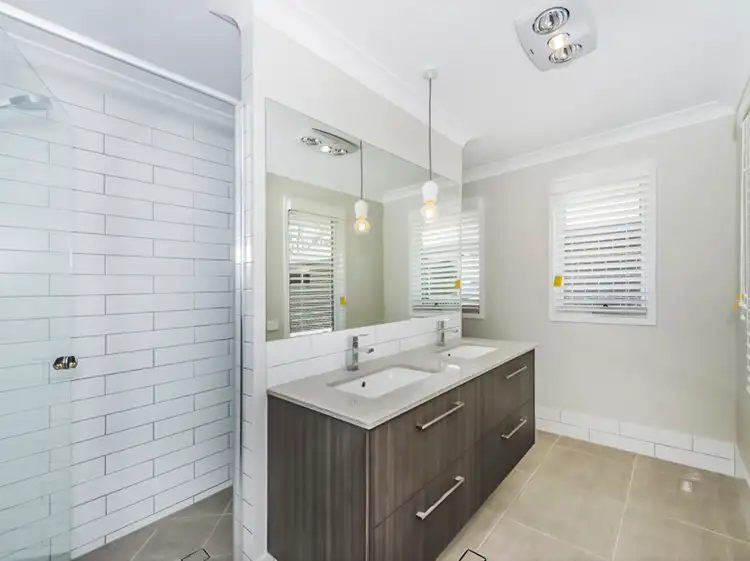 Third view of Homely house listing, 34 Vedson Street, Birkdale QLD 4159