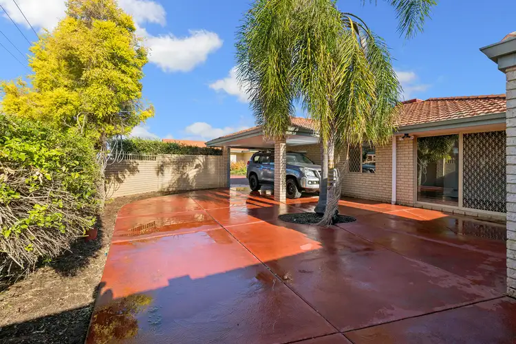 Fifth view of Homely villa listing, 1/15 Summer Place, Thornlie WA 6108