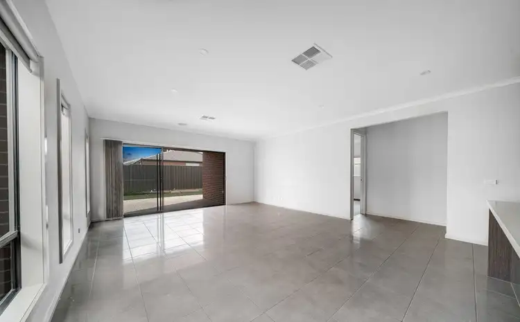 Fifth view of Homely house listing, 19 Radiance Street, Tarneit VIC 3029