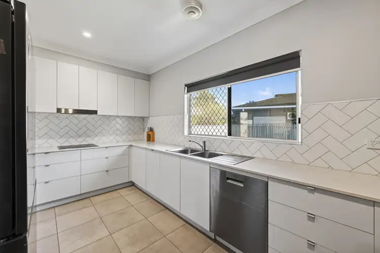 Fifth view of Homely house listing, 2 Alder Close, Thuringowa Central QLD 4817