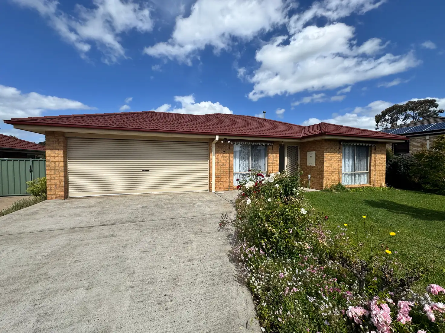 Main view of Homely house listing, 2 Kent Manor, Hamilton VIC 3300