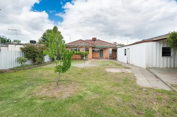 Fifth view of Homely house listing, 266 Kooba Street, North Albury NSW 2640