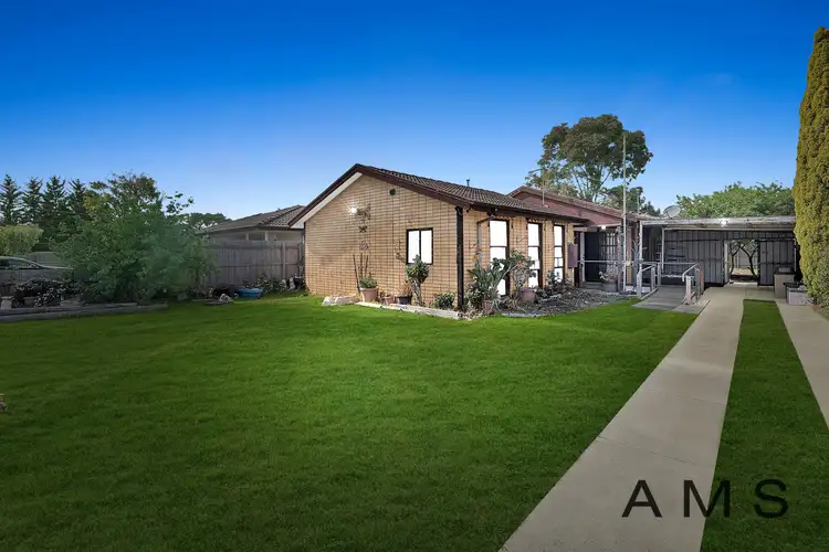 9 Moyston Court, Meadow Heights VIC 3048