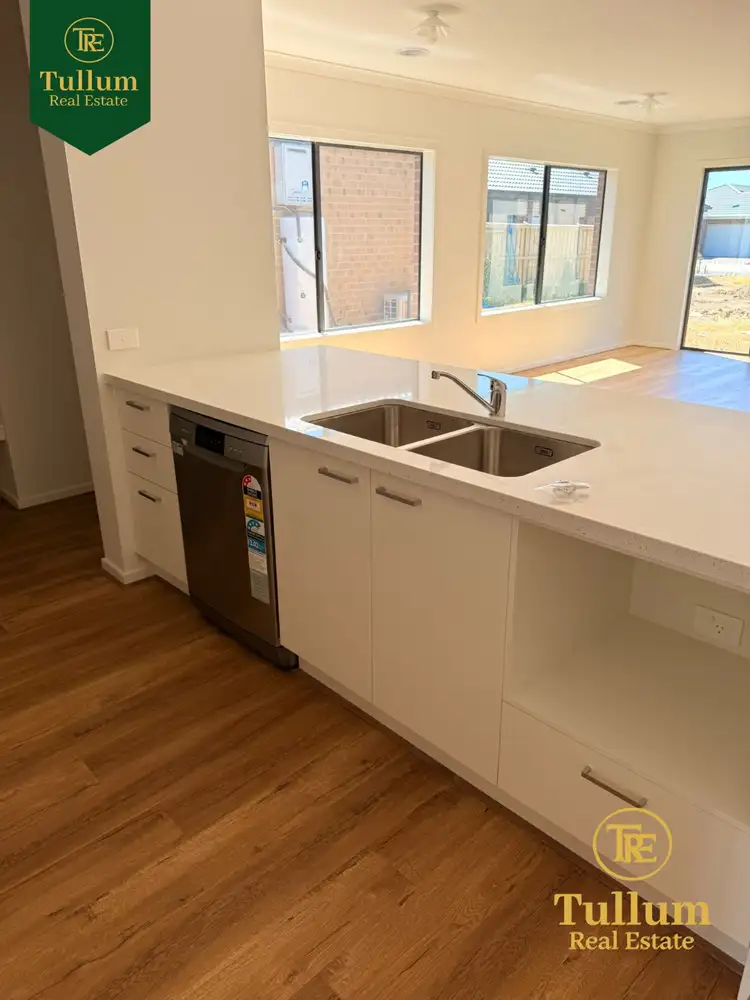 Fifth view of Homely house listing, 6 Taranto Street, Clyde VIC 3978