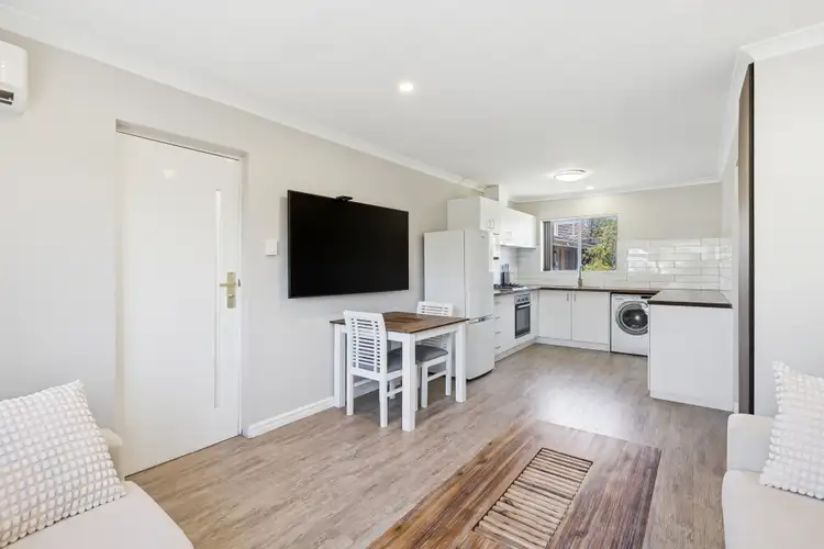 Sixth view of Homely apartment listing, 13/1055 Albany Highway, St James WA 6102