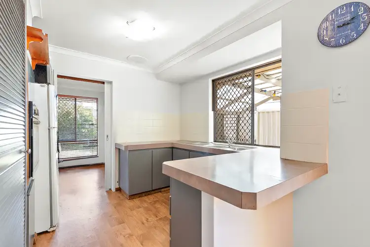 Seventh view of Homely semi-detached listing, 18A Doomben Court, Willetton WA 6155