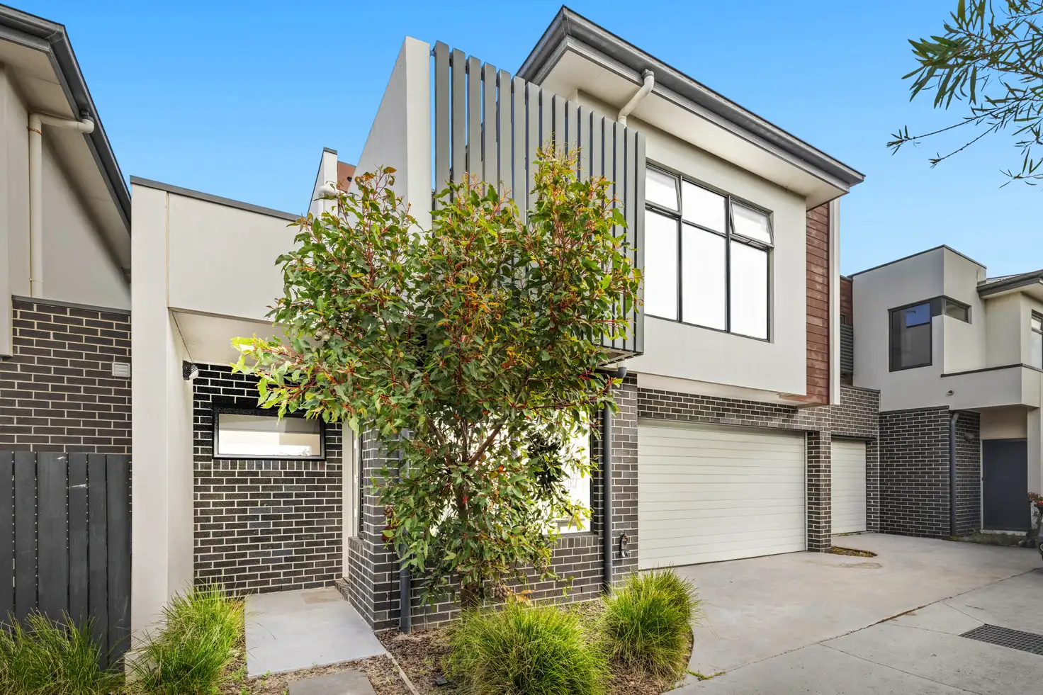 Main view of Homely townhouse listing, 2/6 Patterson Street, Bonbeach VIC 3196