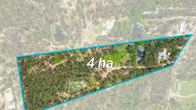 92 Collins Street, Moorina QLD 4506