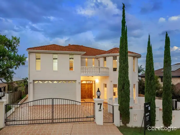 Room 3/7 Mercure Place, Highland Park QLD 4211