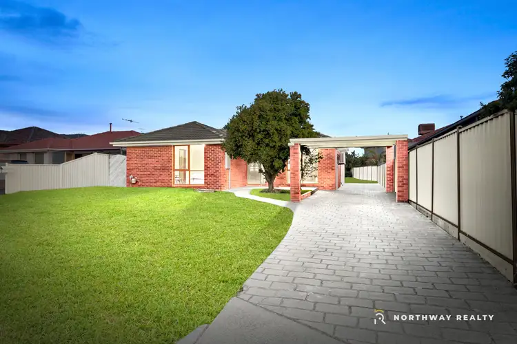 6 Knight Court, Meadow Heights VIC 3048