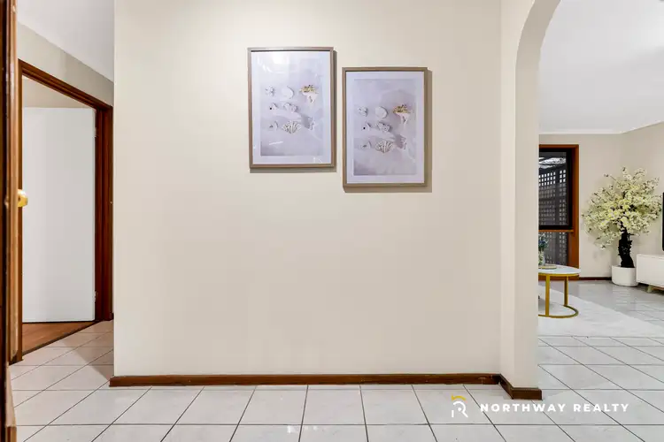 Fifth view of Homely house listing, 6 Knight Court, Meadow Heights VIC 3048