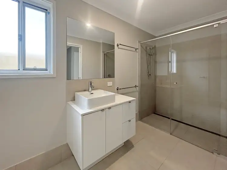 Fourth view of Homely semi-detached listing, 1/94 Rogers Street, Beachmere QLD 4510