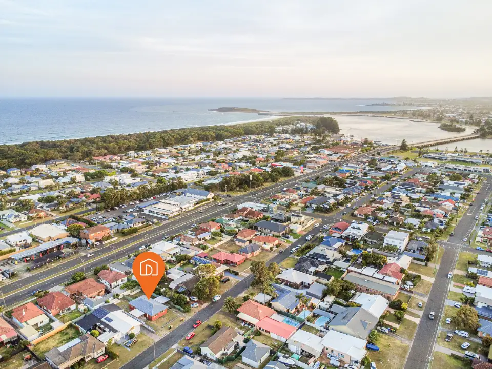 Main view of Homely semi-detached listing, 2/13 Sassafras Avenue, Windang NSW 2528