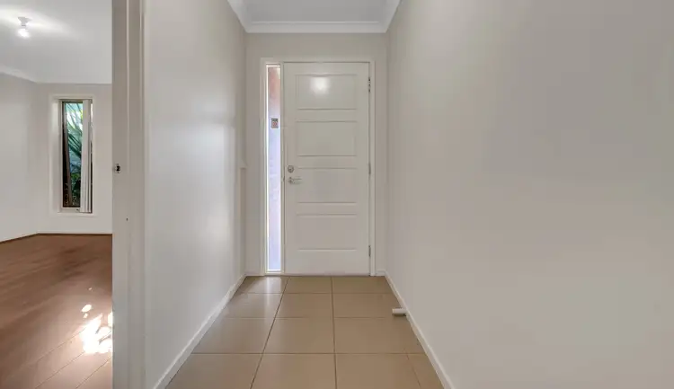 Second view of Homely house listing, 5 Ebony Way, Tarneit VIC 3029