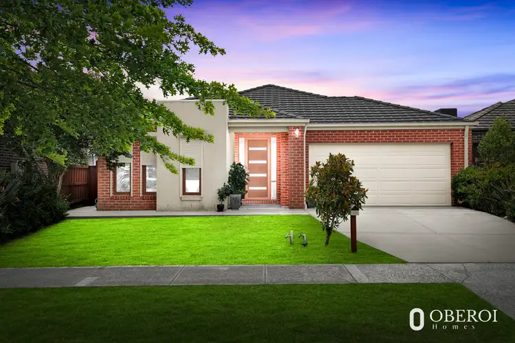 14 Quarters Boulevard, Cranbourne West VIC 3977