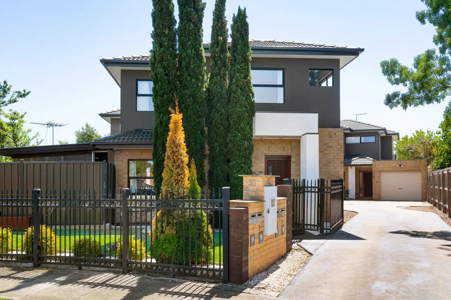 Main view of Homely townhouse listing, 1/55 Emu Parade, Jacana VIC 3047