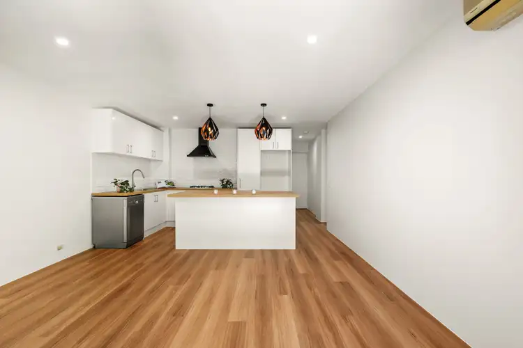 Fifth view of Homely apartment listing, 2/125 Clarence Road, Indooroopilly QLD 4068