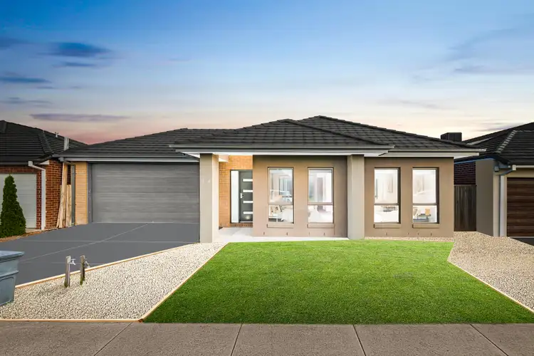 104 Spearmint Boulevard, Manor Lakes VIC 3024