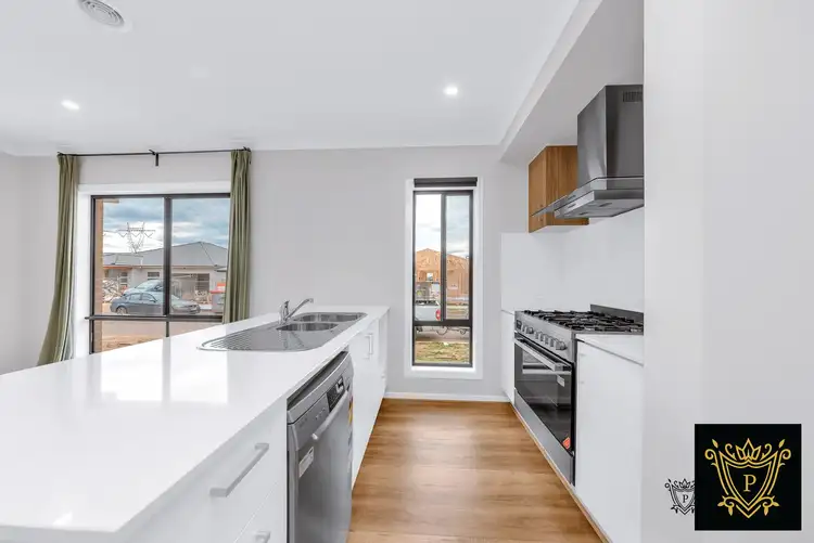 Fifth view of Homely house listing, 2 Auty Way, Clyde North VIC 3978