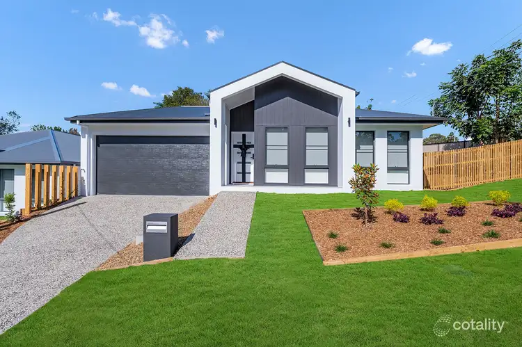 1 Tambourah Drive, Benowa QLD 4217