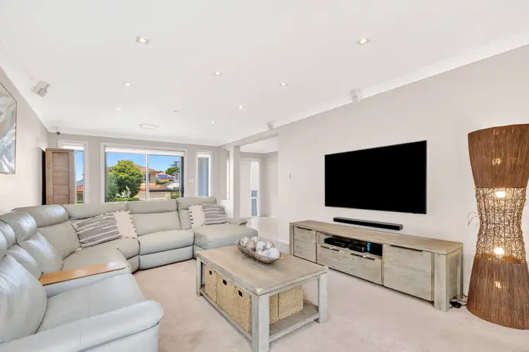 Fourth view of Homely house listing, 8 Niven Place, Belrose NSW 2085