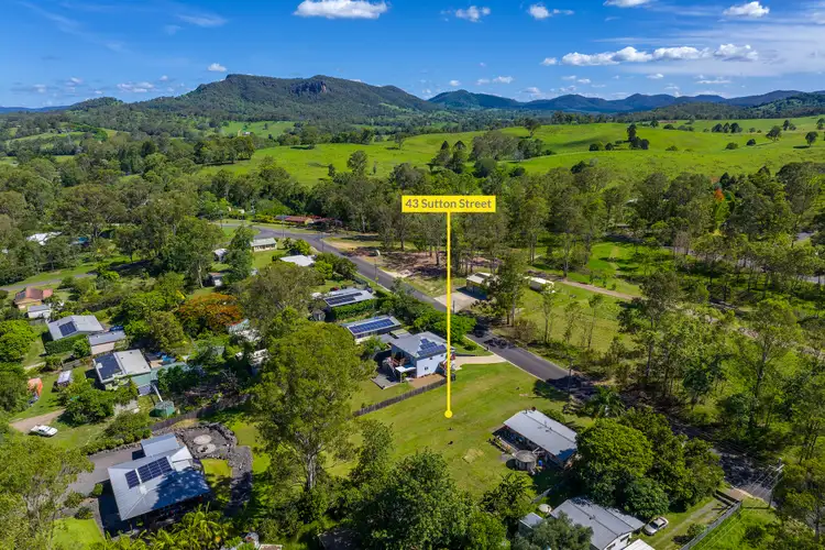 43 Sutton Street, Brooloo QLD 4570