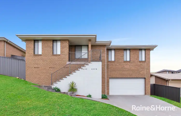 10 Tenyo Street, Cameron Park NSW 2285
