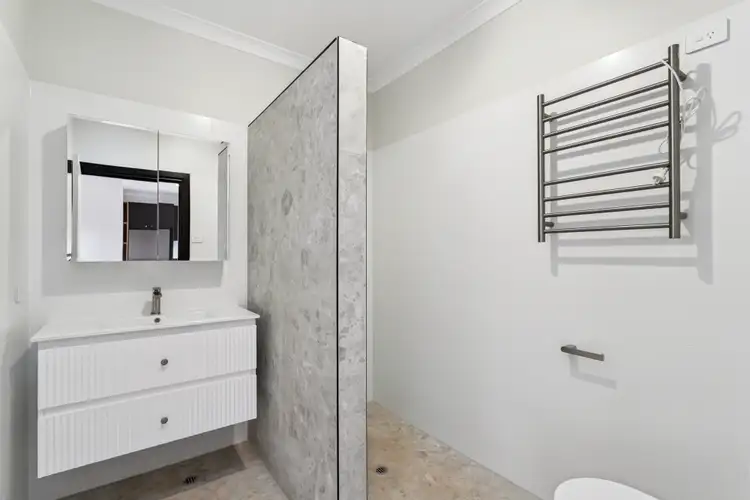 Fifth view of Homely house listing, 4/25 South Street, York WA 6302