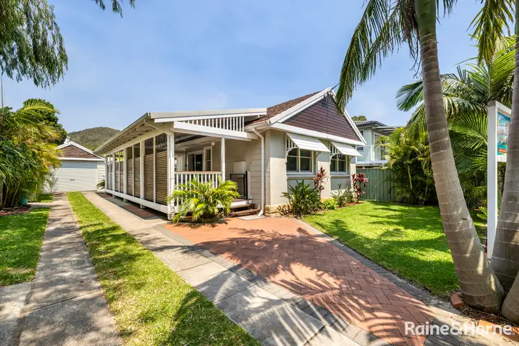 7 Government Road, Shoal Bay NSW 2315