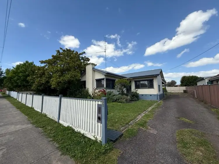 82 George Street, Hamilton VIC 3300