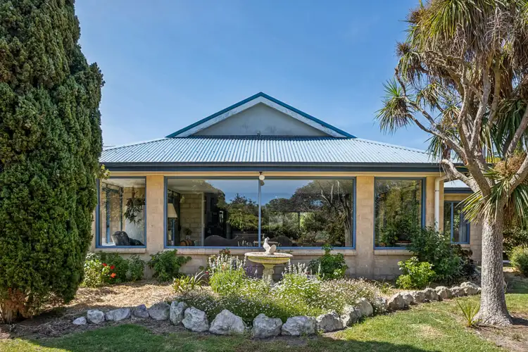 108 Playford Highway, Kingscote SA 5223