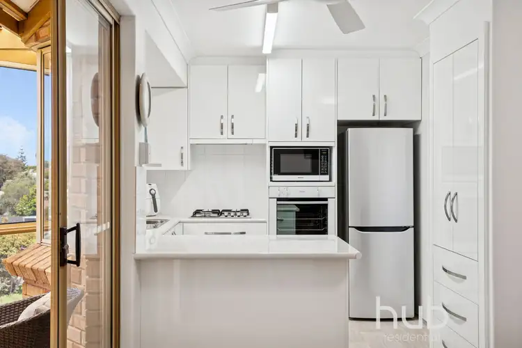 Fourth view of Homely villa listing, 32/7 Harman Road, Sorrento WA 6020