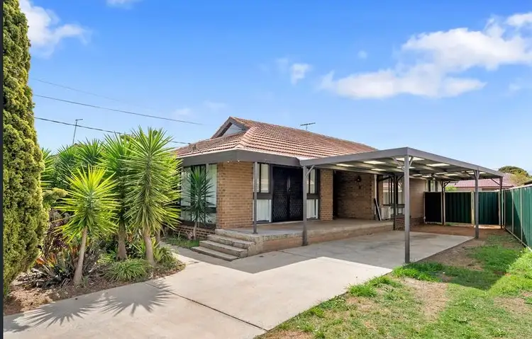 84 Richard Road, Melton South VIC 3338