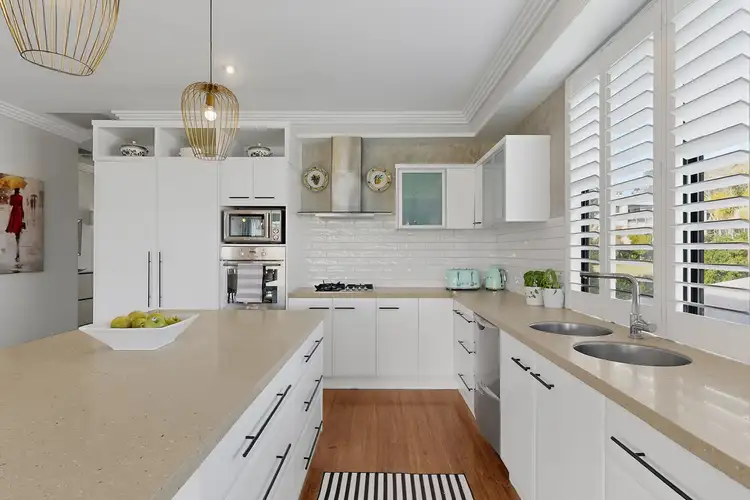 Fifth view of Homely house listing, 1/6009 The Boulevard, Benowa QLD 4217