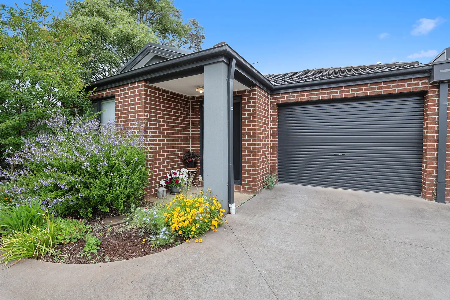 Main view of Homely unit listing, 8/94 Lampard Road, Drouin VIC 3818
