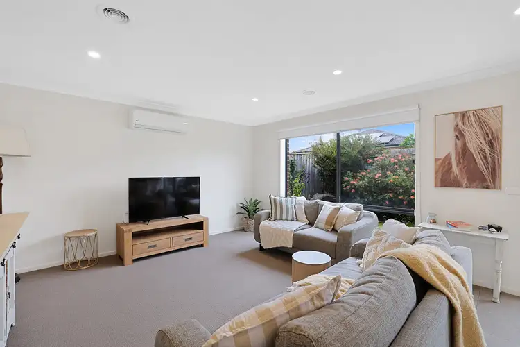 Fifth view of Homely unit listing, 8/94 Lampard Road, Drouin VIC 3818