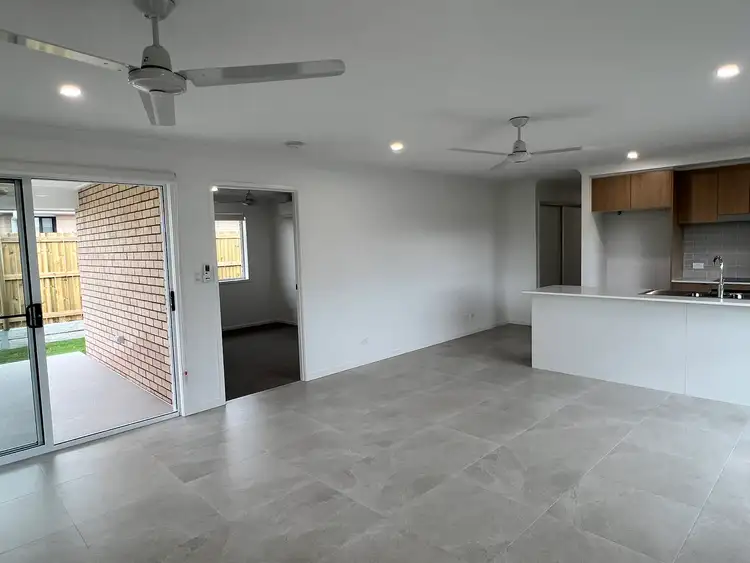 Fifth view of Homely house listing, 3 Kashmir cct, Greenbank QLD 4124