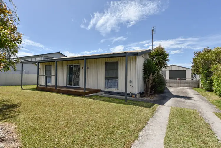 17 Mcfarlane Street, Robe SA 5276