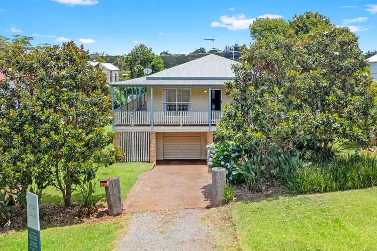 12 Griffith Street, Tamborine Mountain QLD 4272
