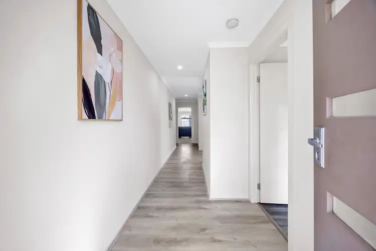 Third view of Homely house listing, 31 Kinglake Drive, Manor Lakes VIC 3024